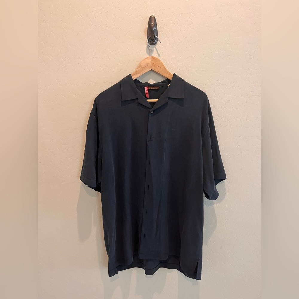 Tommy Bahama Button Up - Picture 2 of 4
